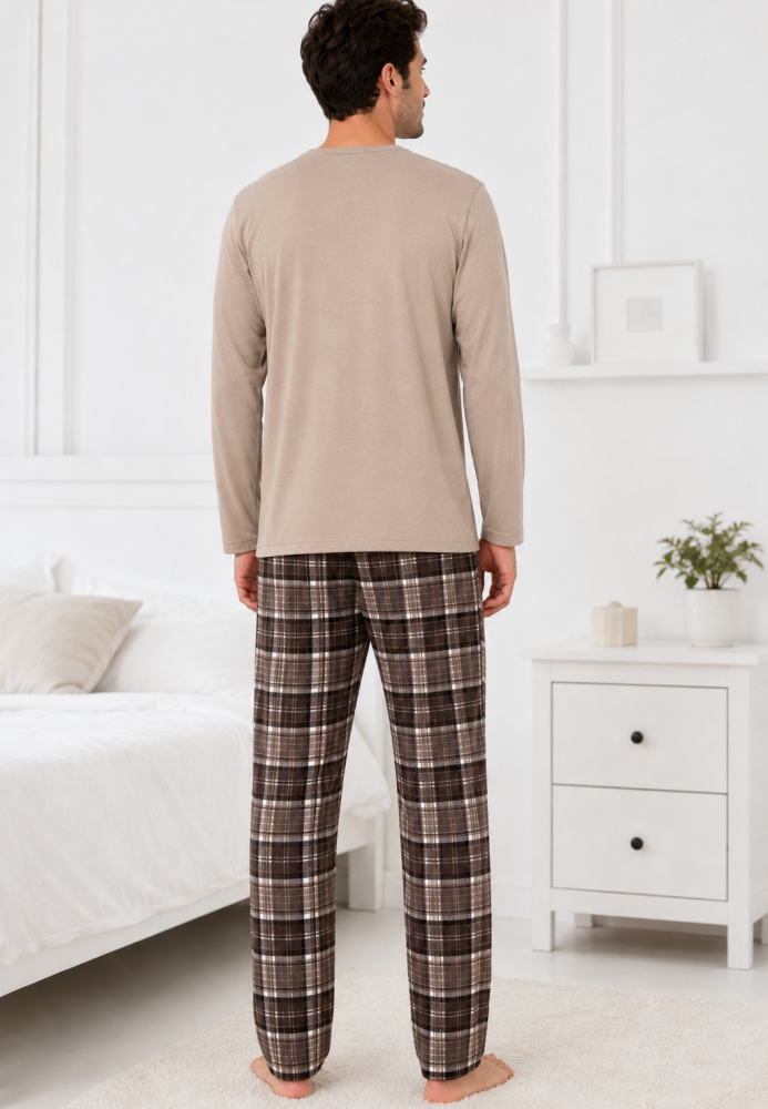 Pijama barbati Serena cu maneca lunga si pantalon lung-Bej,Engros