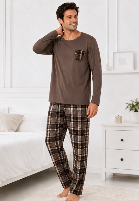 Pijama barbati Serena cu maneca lunga si pantalon lung-Maro,Engros