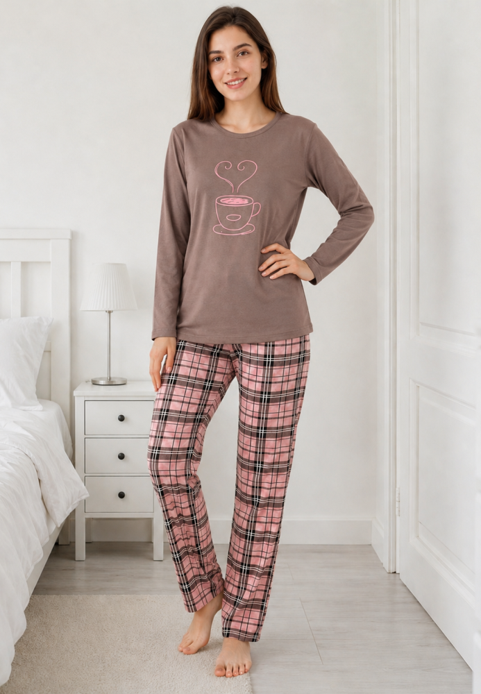 Pijama de damă Serena cu bluză cu maneca lunga și pantaloni lung -Maro ,Engros