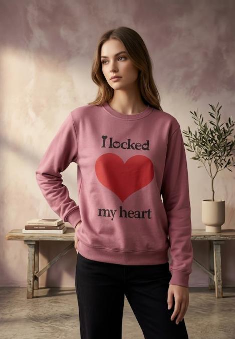 Bluza dama , imprimeu inima rosie,culoare roz inchis ,En-gros
